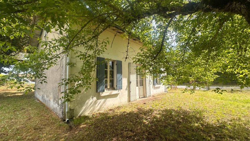 Image Façade à  maison individuelle de Pissos