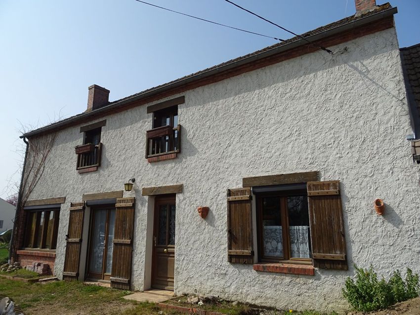 Image Façade à  maison mitoyenne de Darvoy