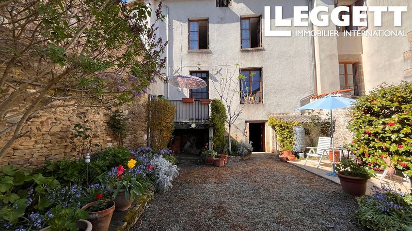 Image Façade à  maison de village de Rancon
