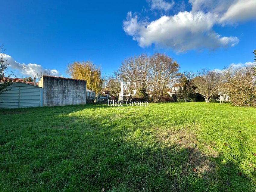 Image de terrain à Rochefort
