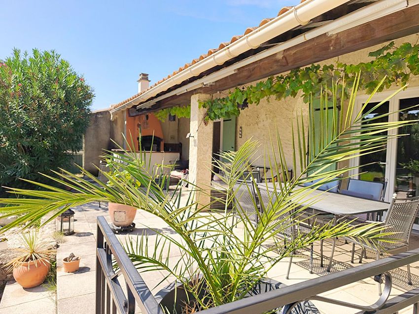 Image Terrasse à  maison individuelle de Aubignan