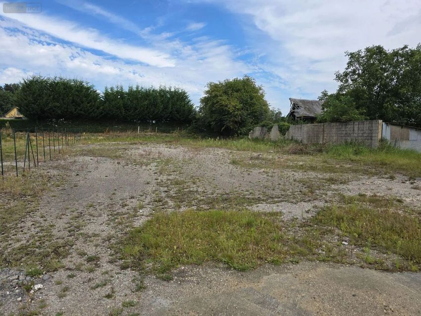 Image de terrain à Illois