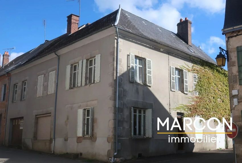 Image Façade à  maison de village de Bénévent-l'Abbaye