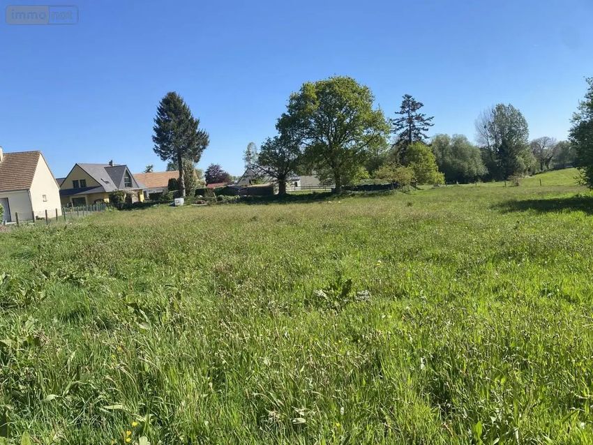 Image de terrain à Noues de Sienne