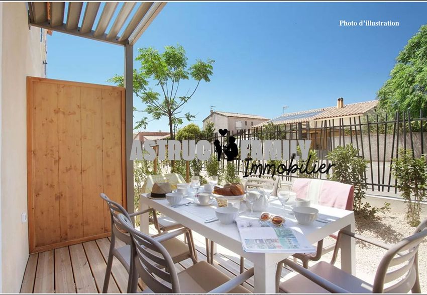 Image Terrasse à  maison individuelle de Aigues-Mortes