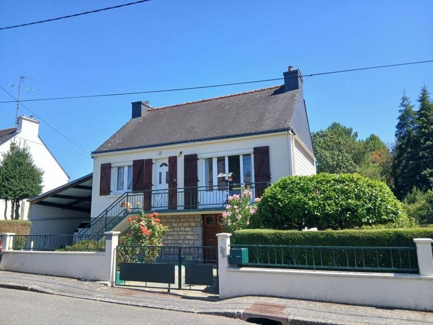 Image Façade à  maison individuelle de Lignol