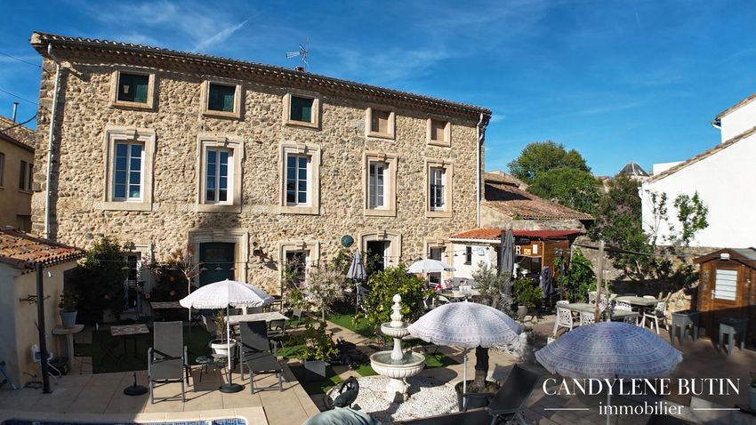 Image Façade à  maison mitoyenne de La Redorte