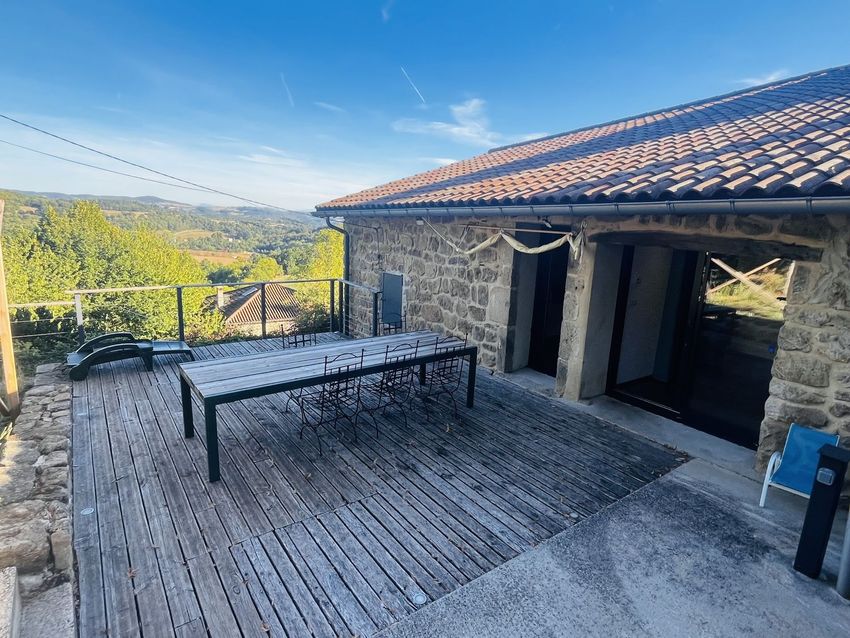 Image Terrasse à  maison individuelle de Saint-Apollinaire-de-Rias
