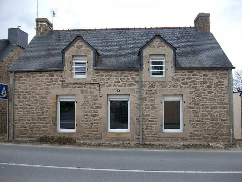 Image Façade à  maison individuelle de Glomel