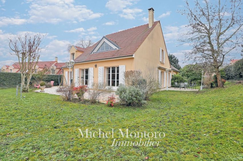 Image Façade à  maison individuelle de Aigremont