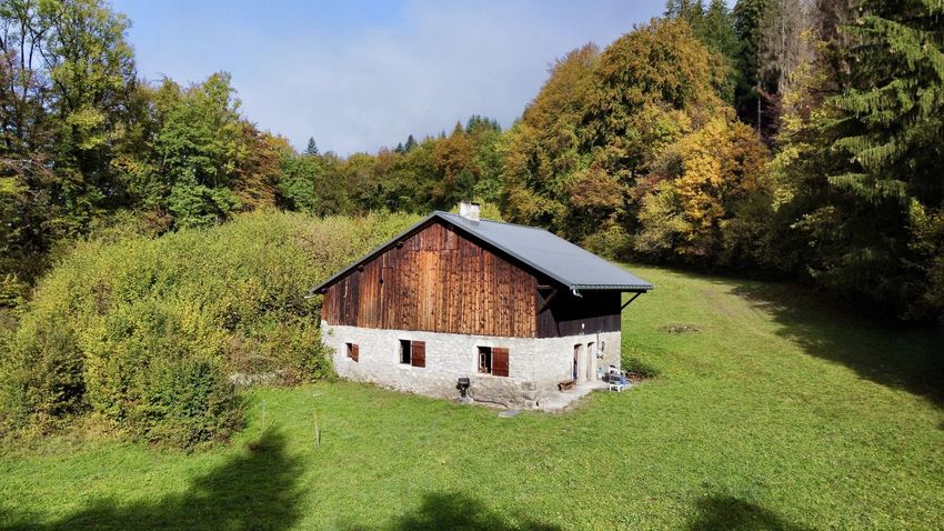 Image Façade à  propriété agricole de Taninges