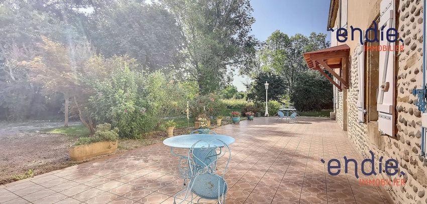 Image Jardin à  maison individuelle de Tasque