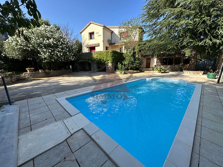 Image Piscine à  maison individuelle de Saint-Ambroix