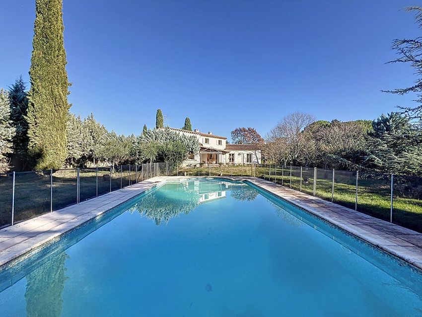 Image Piscine à  maison individuelle de Montferrier-sur-Lez