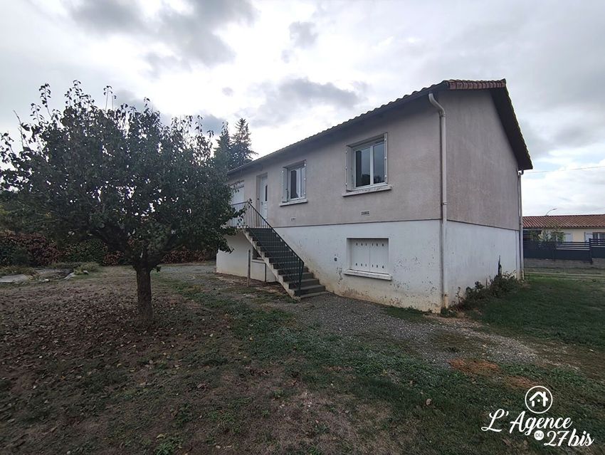 Image Façade à  maison individuelle de Prahecq