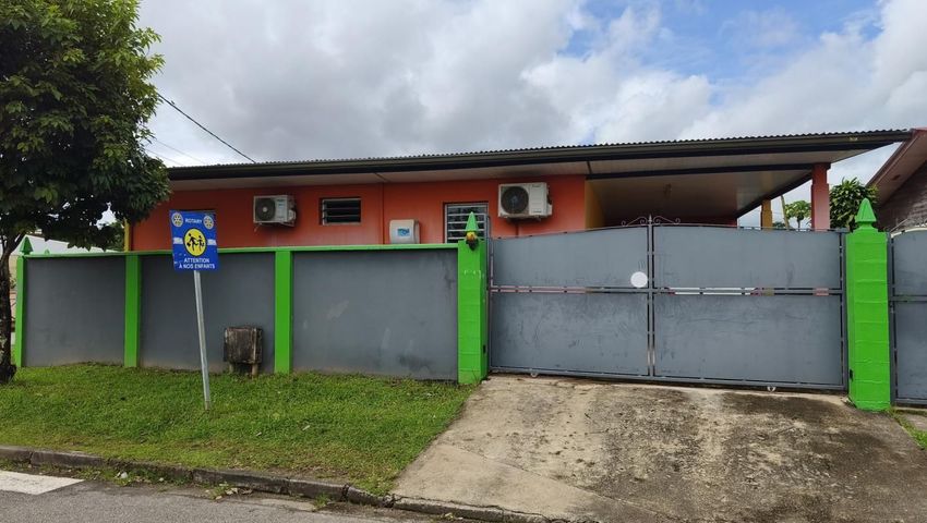 Image Façade à  maison individuelle de Cayenne