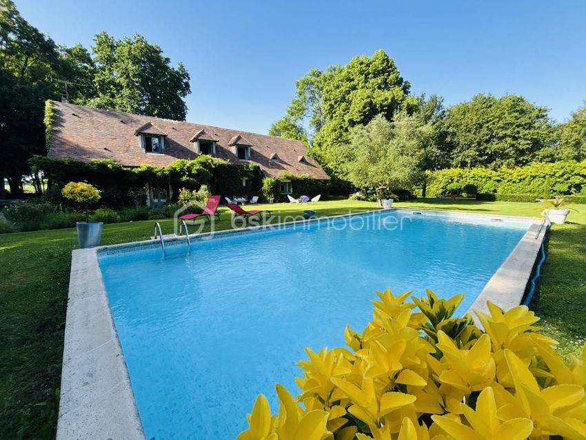 Image Piscine à  maison individuelle de Saint-Branchs