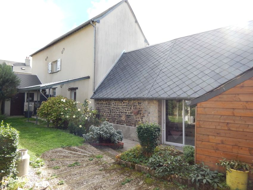 Image Façade à  maison individuelle de Quillebeuf-sur-Seine
