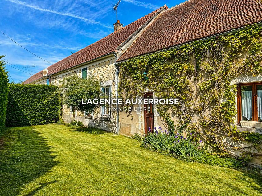 Image Façade à  maison individuelle de Sementron