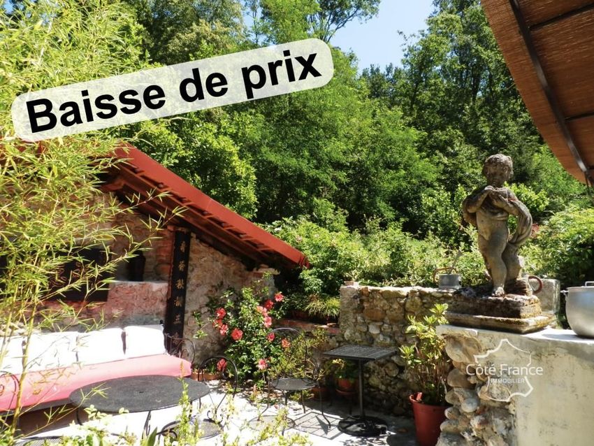 Image Façade à  propriété agricole de Bellocq