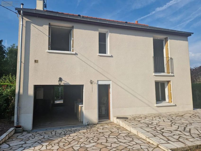 Image Façade à  maison individuelle de Genillé