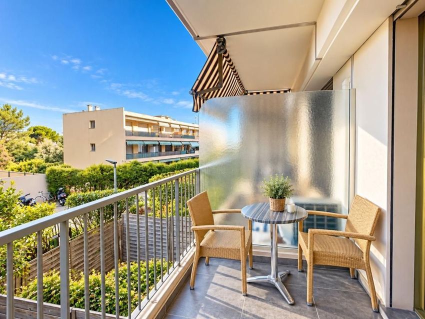 Image Terrasse à studio de Antibes