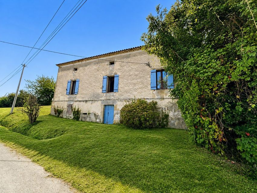 Image Façade à  maison individuelle de Monbahus