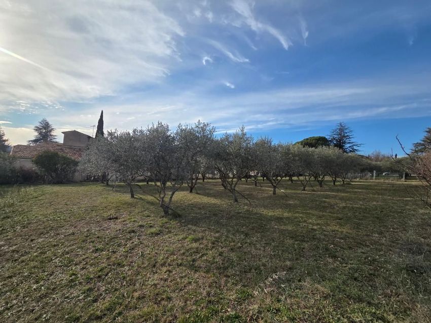 Image de terrain à Pierrevert
