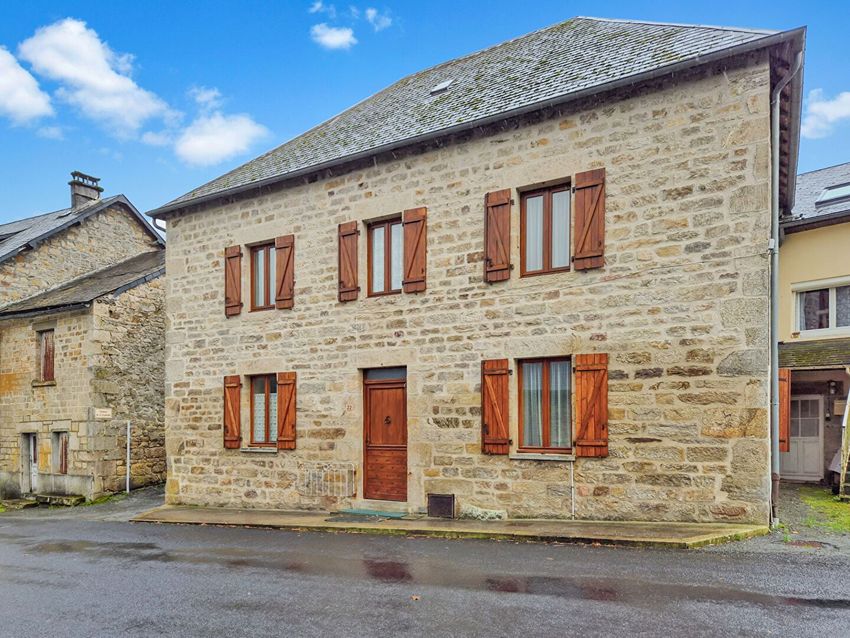 Image Façade à  maison mitoyenne de Pradines