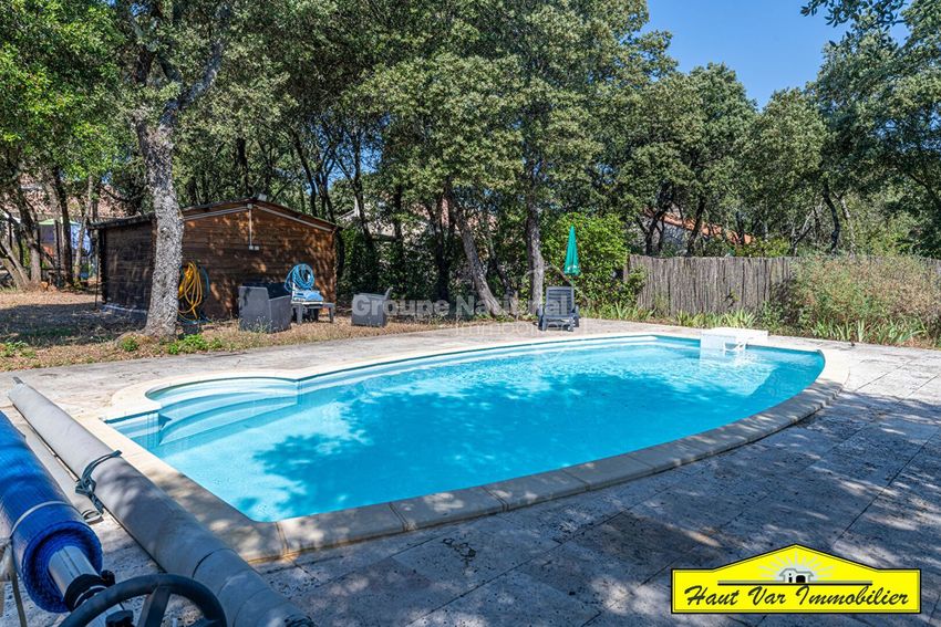 Image Piscine à  maison individuelle de Saint-Julien