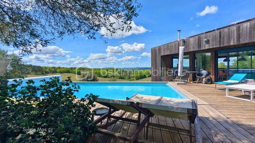 Image Piscine à  propriété agricole de Mauroux