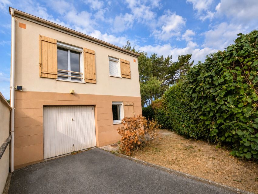 Image Façade à  maison individuelle de Lieusaint