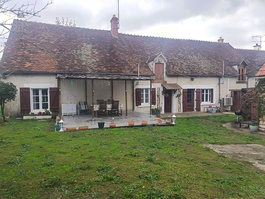 Image Façade à  maison mitoyenne de Val-Fouzon