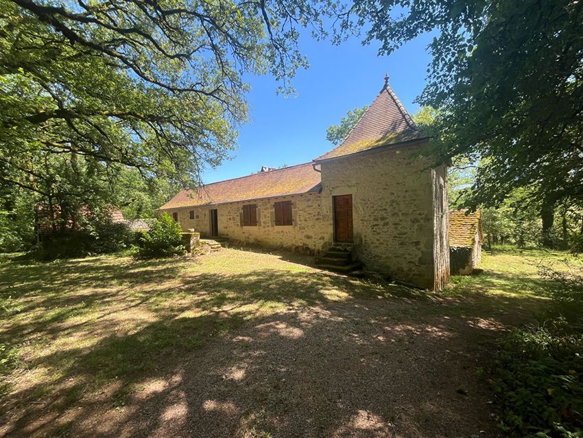 Image Façade à  maison individuelle de Figeac
