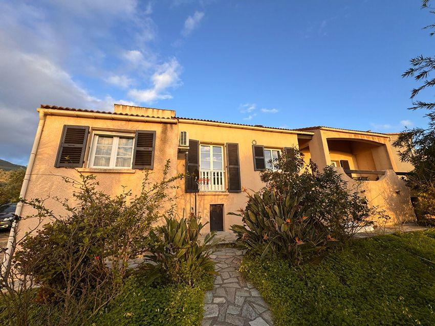 Image Façade à  maison individuelle de Furiani