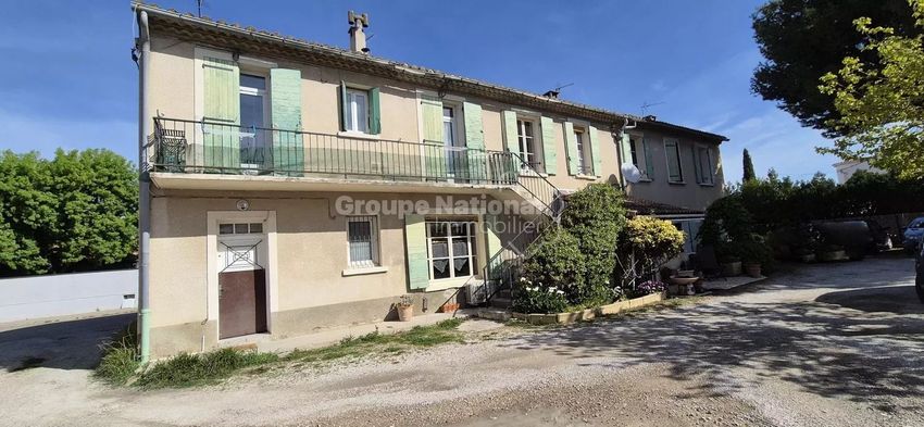 Image Façade à  maison individuelle de Salon-de-Provence