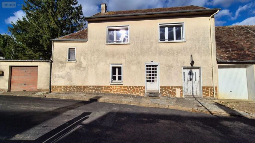 Image Façade à  maison individuelle de Saint-Cosme-en-Vairais