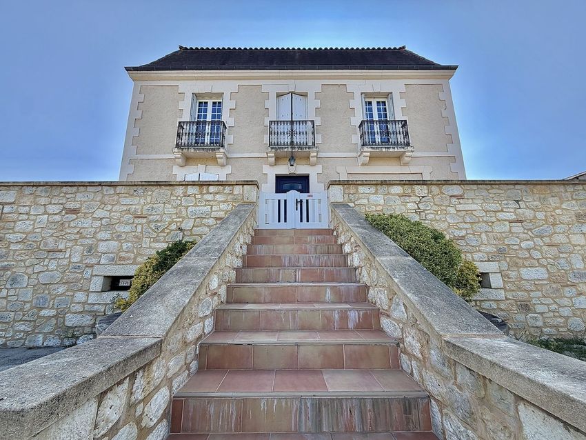 Image Façade à  maison individuelle de Mazeyrolles
