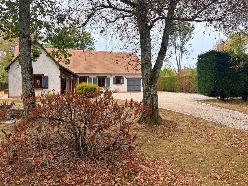 Image Façade à  maison individuelle de La Ferté-Imbault