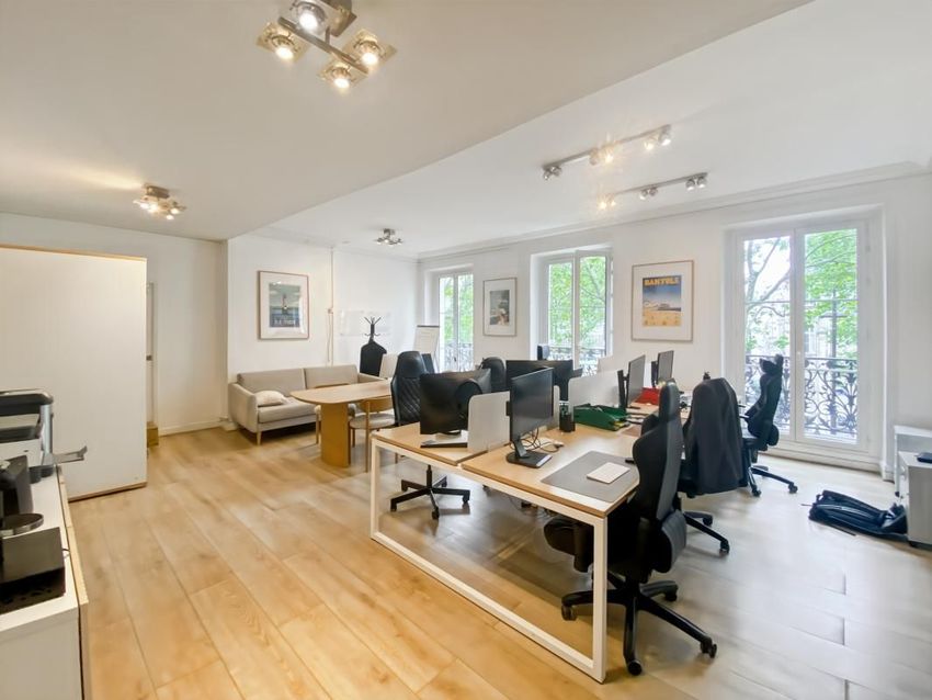 Image de bureau à Arts et Métiers