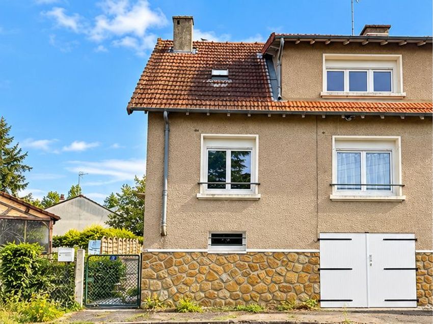 Image Façade à  maison individuelle de Vierzon