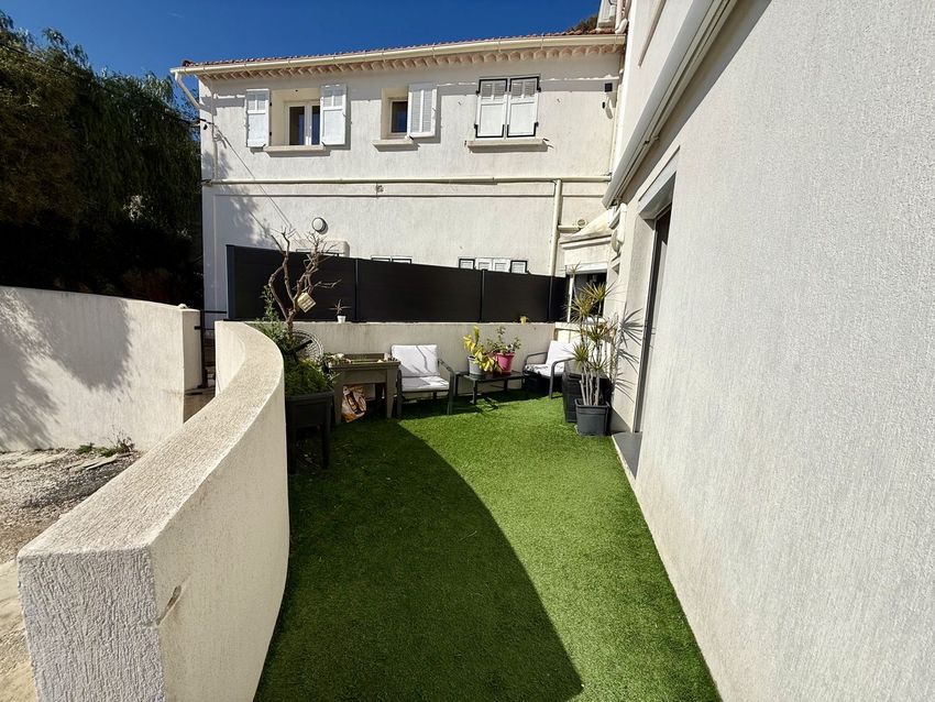 Image Façade à appartement de La Seyne-sur-Mer
