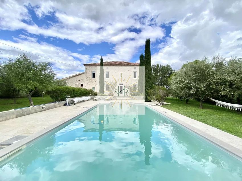 Image Piscine à  maison traditionnelle de Viviers