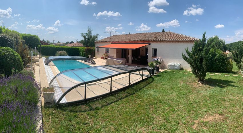 Image Piscine à  maison individuelle de Hautefage-la-Tour