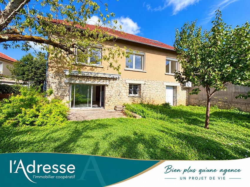 Image Façade à  maison individuelle de Saint-Benoît