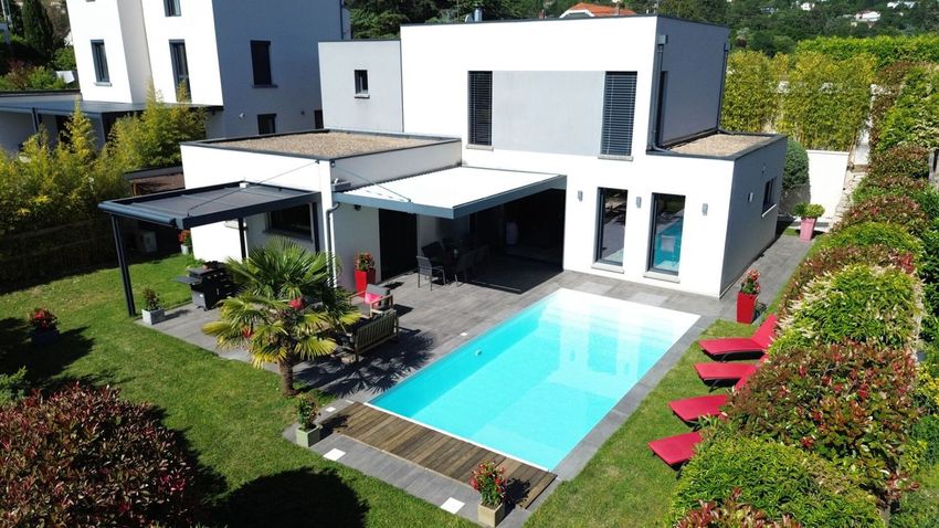 Image Piscine à  maison individuelle de Limonest
