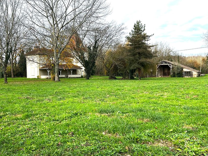 Image Jardin à  maison individuelle de Pinel-Hauterive