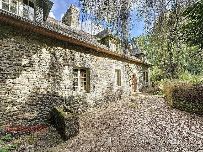 Image Façade à  maison individuelle de Ploudaniel