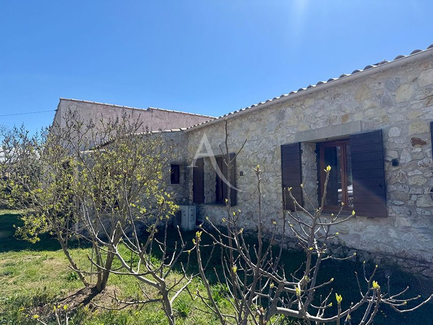 Image Façade à  villa de La Verdière