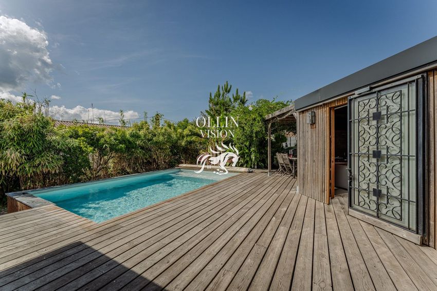 Image Piscine à  maison individuelle de Mios